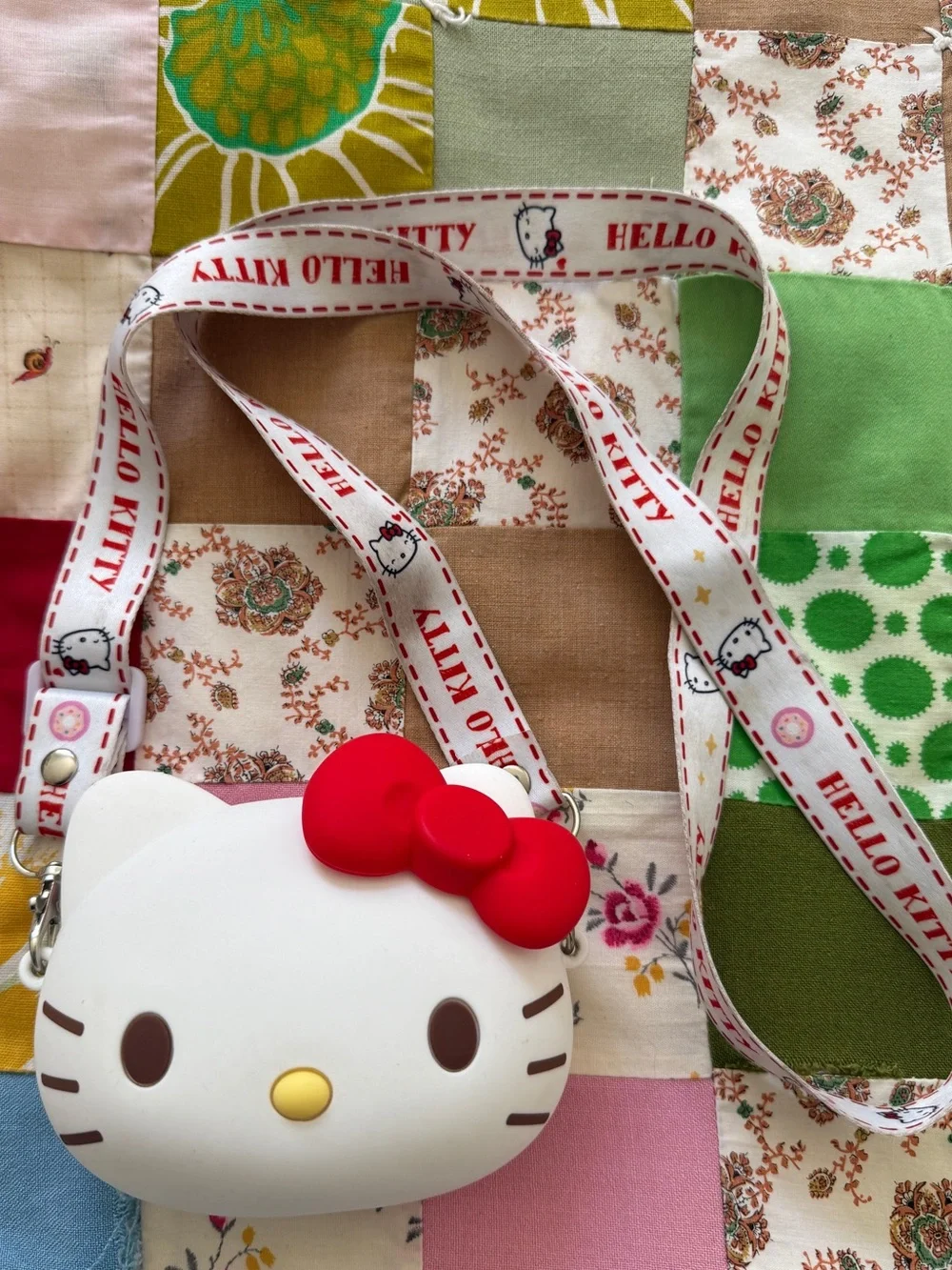 Hello Kitty 3D Silicone Shoulder Purse Crossbody Bag White & Red Silicone Purse